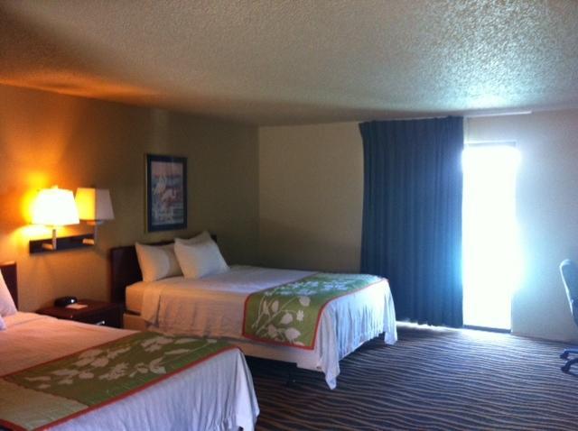 South Tacoma Suites 客房 照片