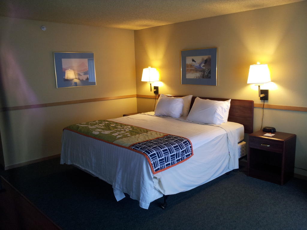 South Tacoma Suites 客房 照片